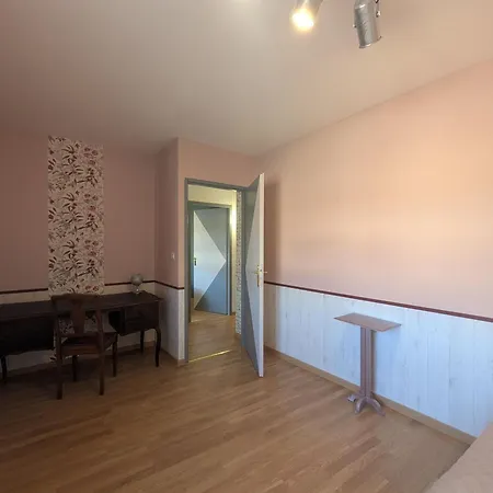 Gite En Bord De Riviere A Orges Pour 8 Personnes - Fr-1-611-117 Orges
