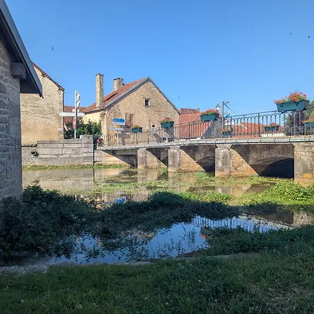 Gite En Bord De Riviere A Orges Pour 8 Personnes - Fr-1-611-117 Orges