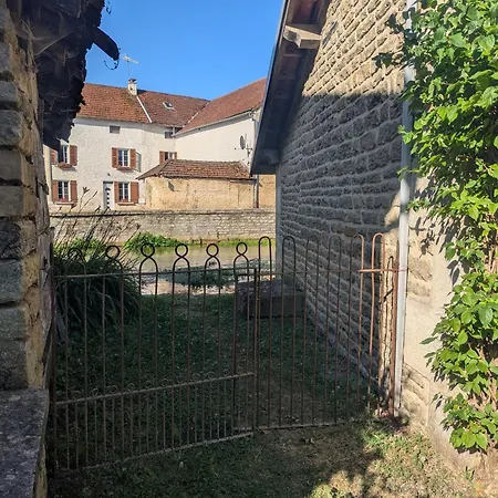 Gite En Bord De Riviere A Orges Pour 8 Personnes - Fr-1-611-117 * Orges